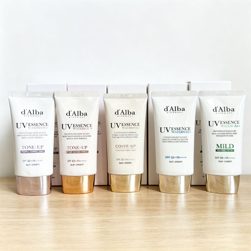 D'Alba UV Essence Waterfull Su - огляд і ціна Luxury Skincare Brands
